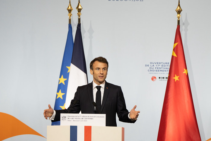 第17届中法文化之春揭幕 马克龙亲临现场并观展