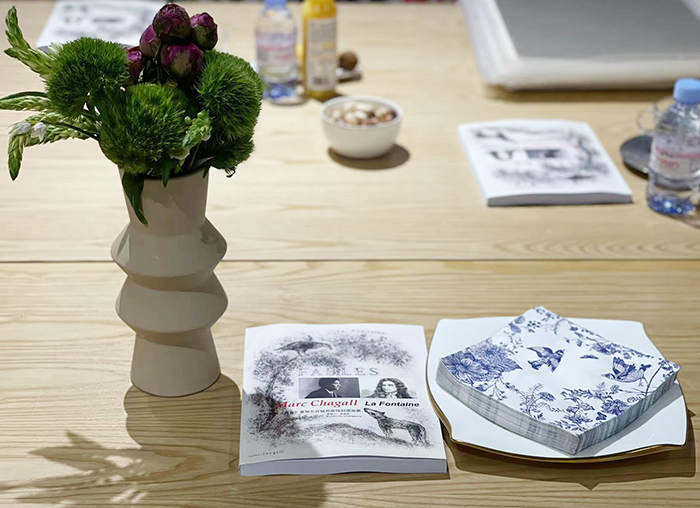 夏加尔笔下的《拉封丹寓言》 是否也和你的童年不期而遇？